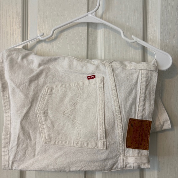 Levi 501 - Picture 1 of 1